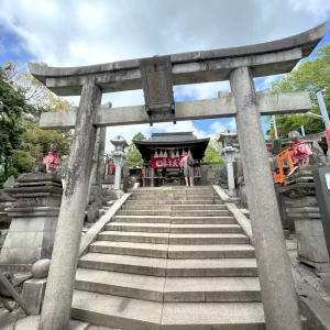 Templo de Inari en Fushimi Inari Taisha - guia de kioto japon