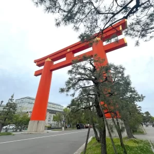 Gran Puerta Torii en Kioto - Guia de Kioto Japon